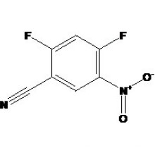 2, 4 - Difluoro - 5 - Nitrobenzonitrilo CAS No. 67152 - 20 - 9